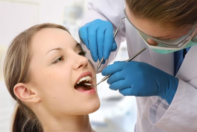 Профилактика перед лечением: значение регулярных стоматологических осмотров